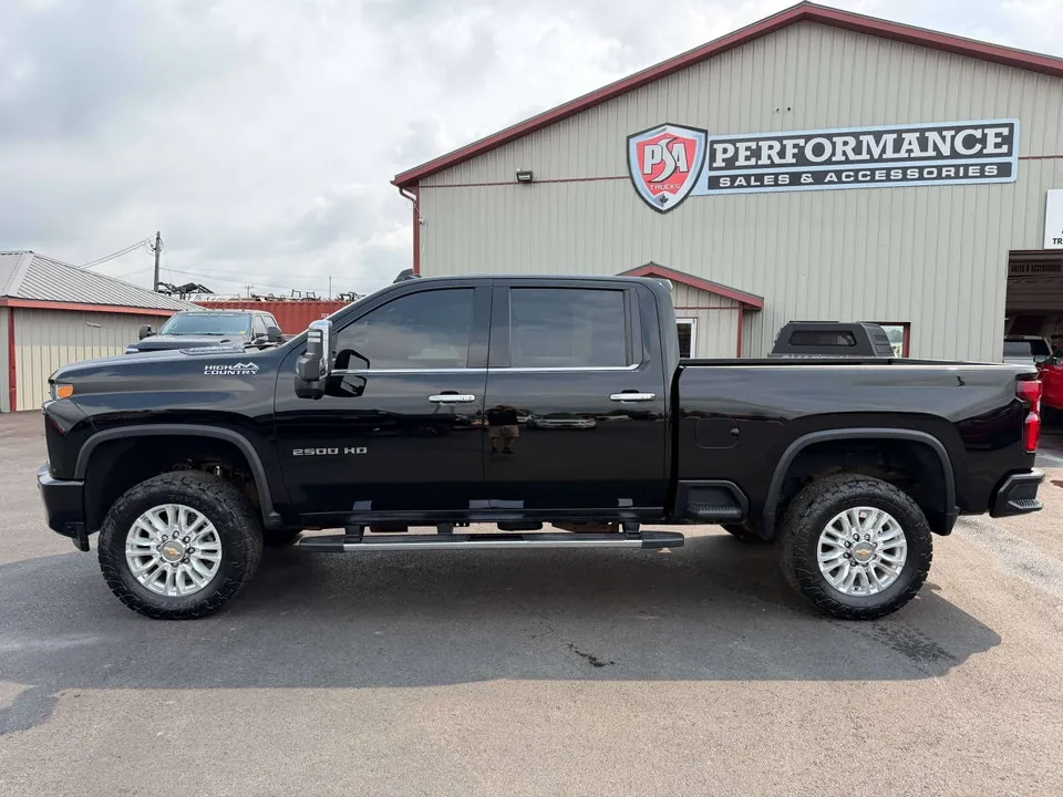 Chevrolet Silverado 2500 High Country 2022 photo 4