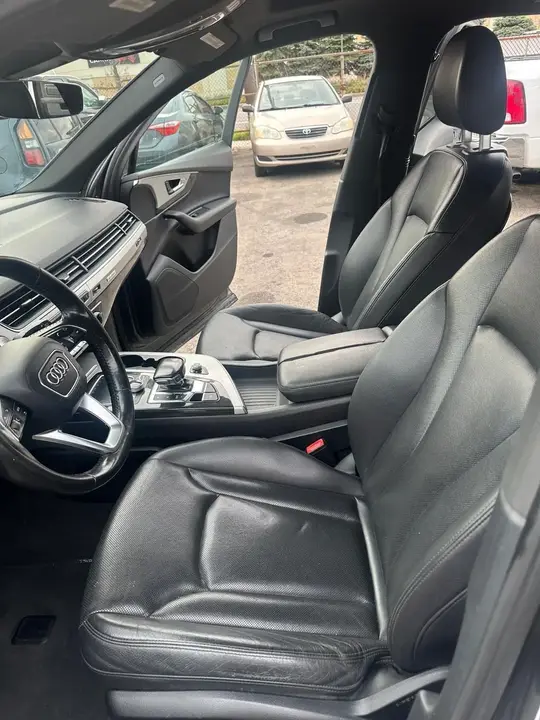 Audi Q7 2017 photo 5