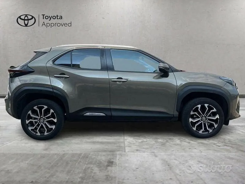 Toyota Yaris Cross 2022 photo 3