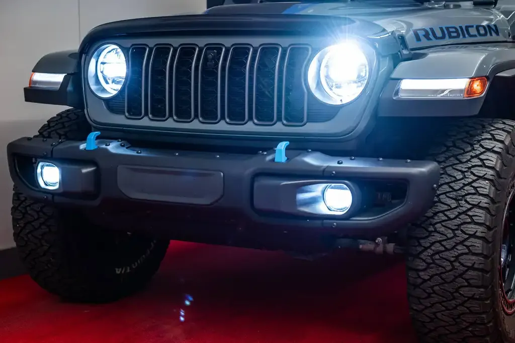 Jeep Wrangler 2024 photo 3
