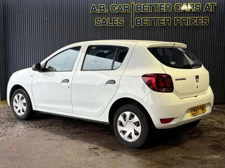Dacia Sandero 2017 photo 3