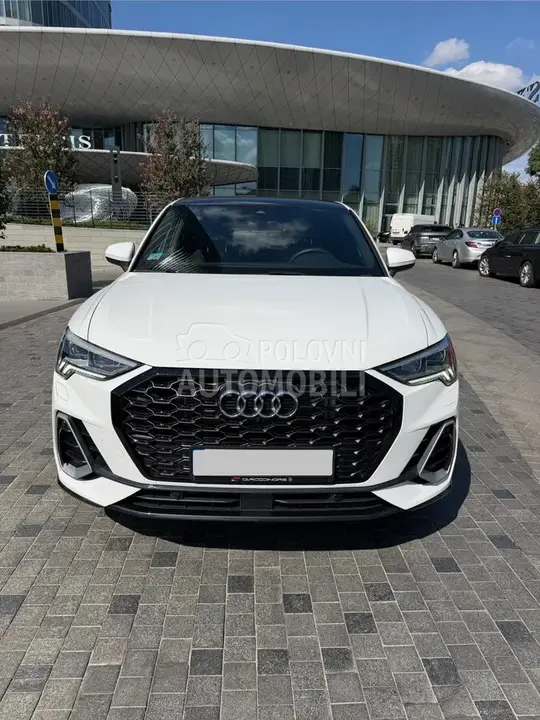 Audi Q3 2020 photo 2