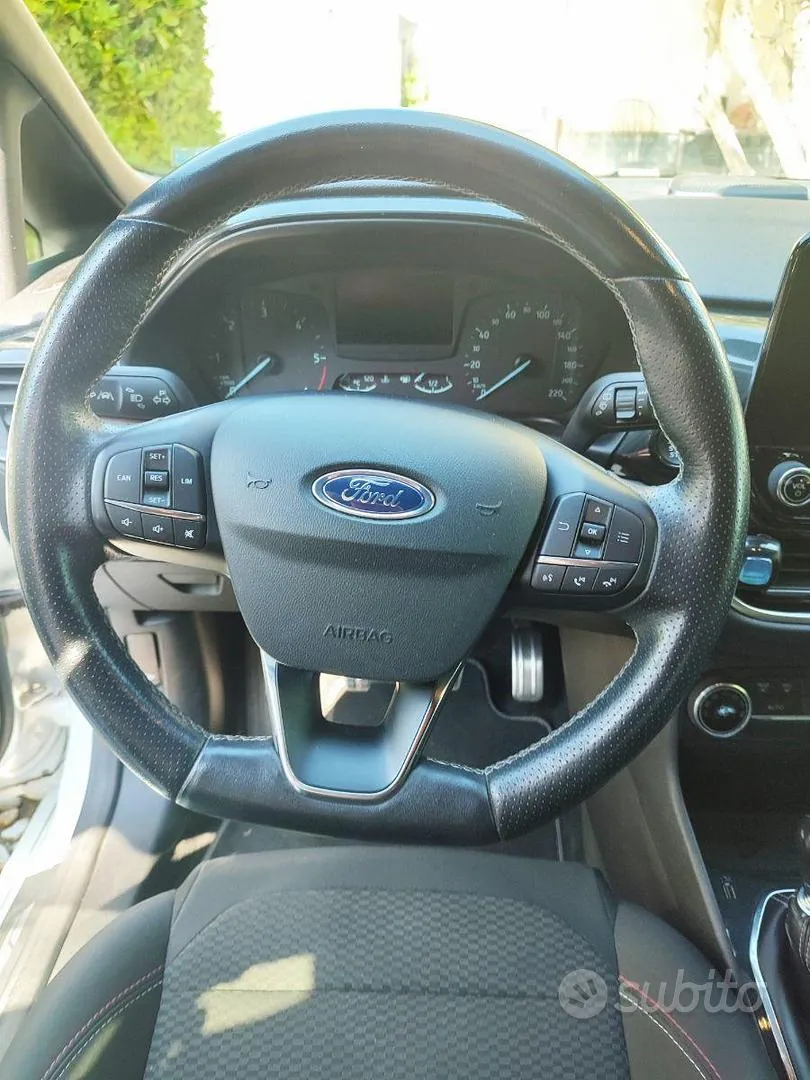 Ford Fiesta 2018 photo 5