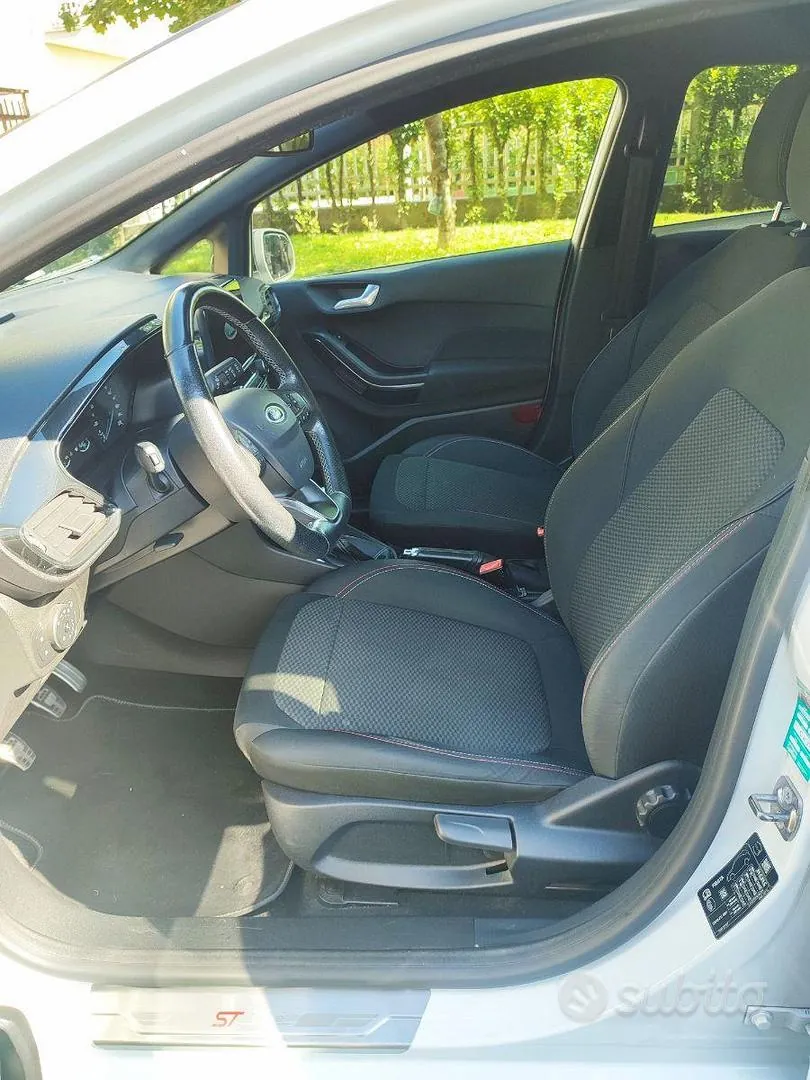 Ford Fiesta 2018 photo 4