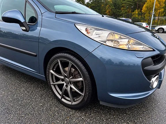 Peugeot 207 2007 photo 4