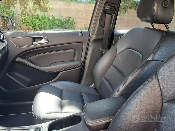 Mercedes-Benz B-Class 2014 photo 4
