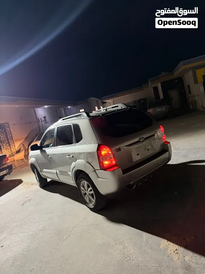 Hyundai Tucson 2008 photo 4