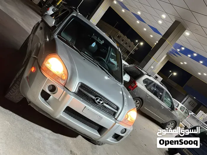 Hyundai Tucson 2008 photo 3