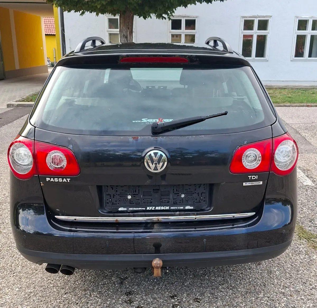 Volkswagen Passat 2009 photo 2