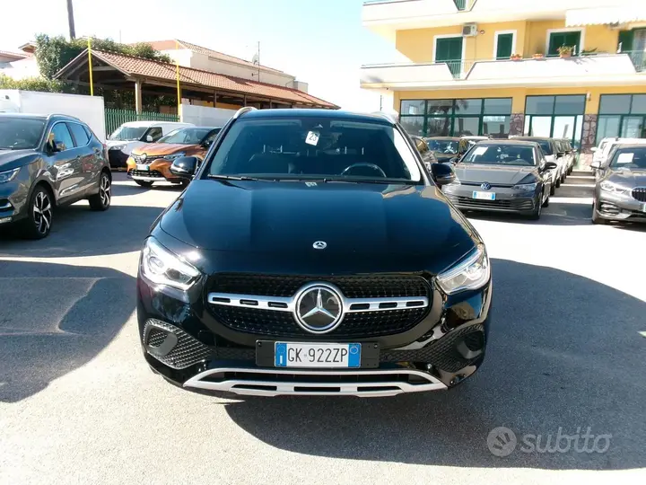 Mercedes-Benz Gla 2022 photo 2