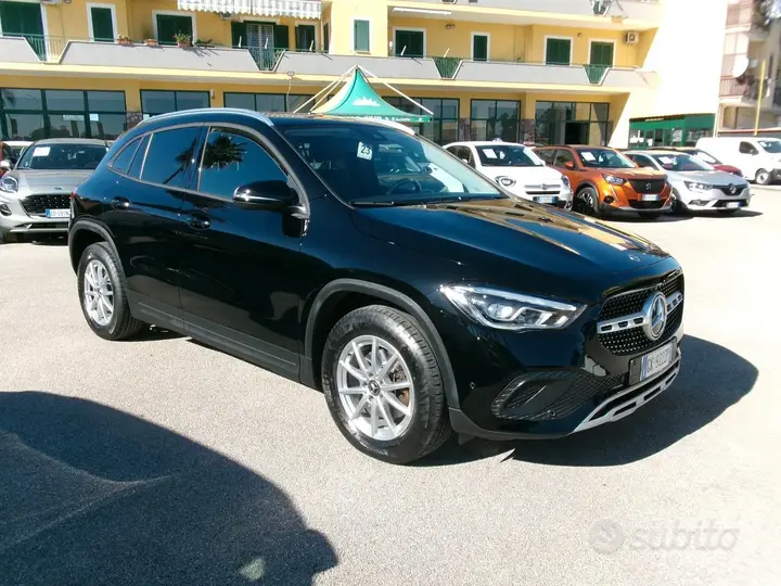 Mercedes-Benz Gla 2022 photo 3