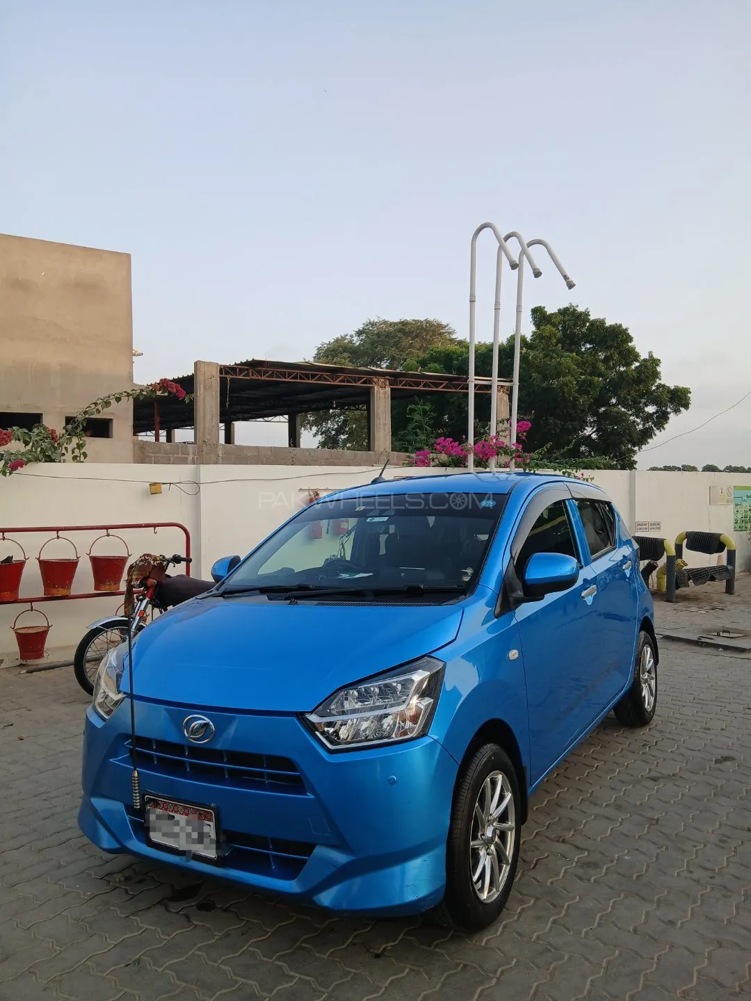 Daihatsu Mira