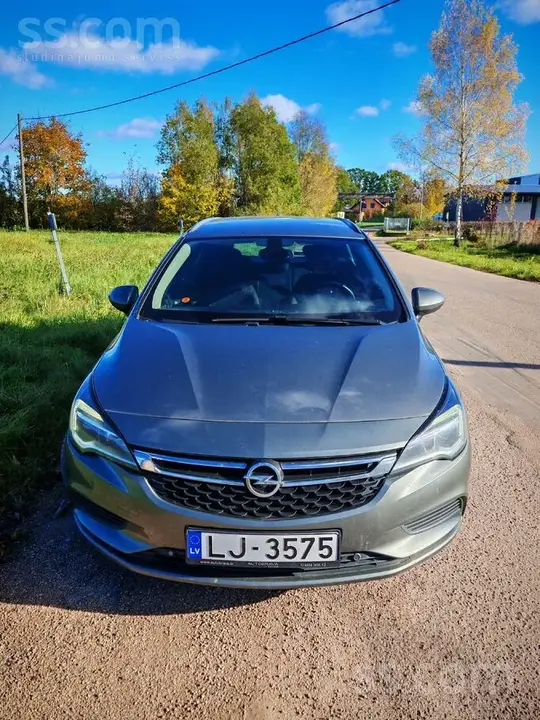 Opel Astra 2018 photo 4