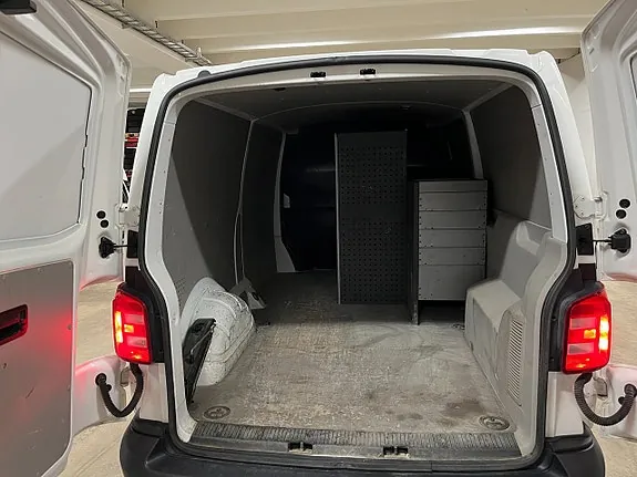 Volkswagen Transporter 2019 photo 4