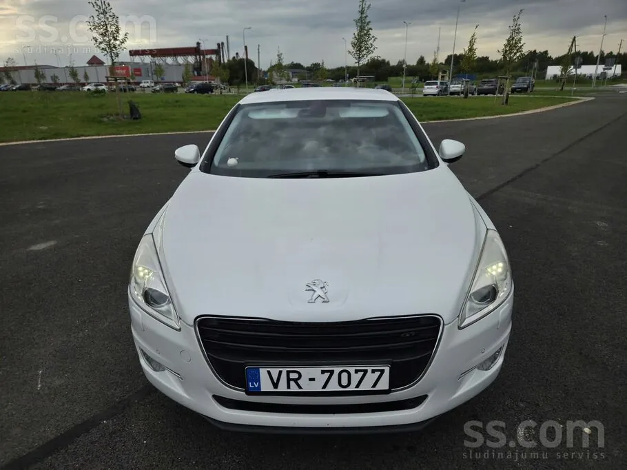 Peugeot 508 2011 photo 2
