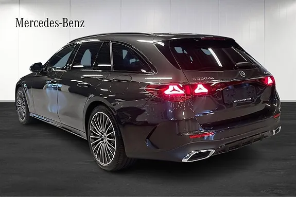 Mercedes-Benz E300 De 2026 photo 3