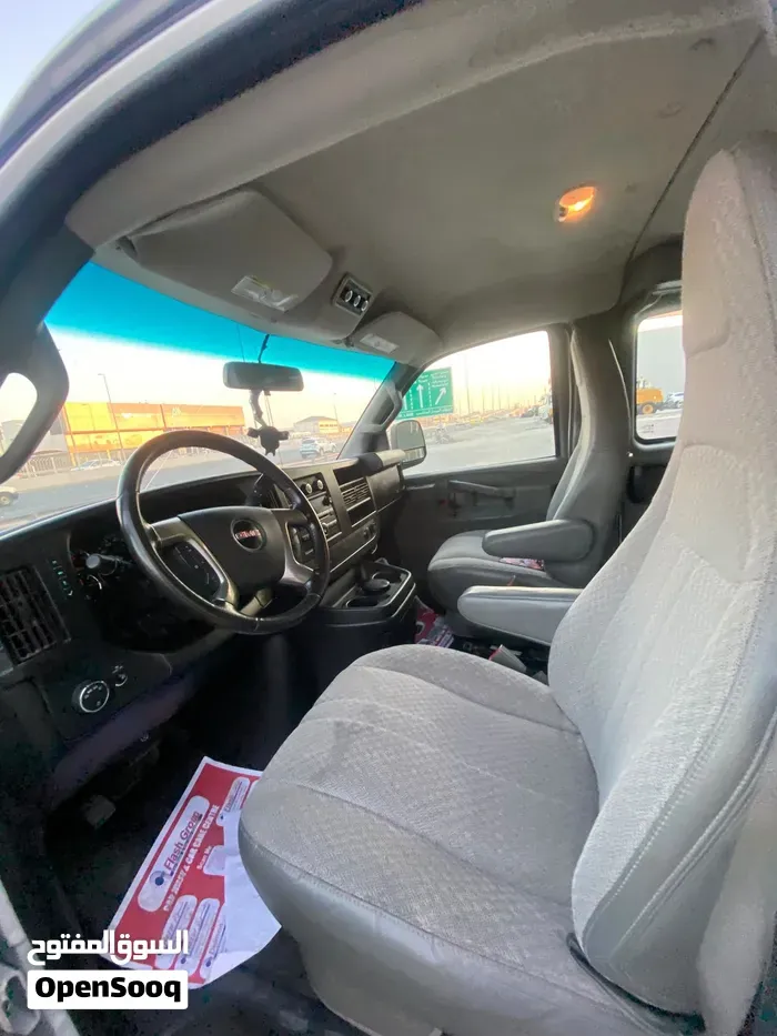 GMC Savana 2018 photo 4