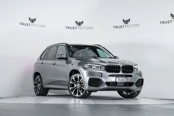 BMW X5 2018 photo 2