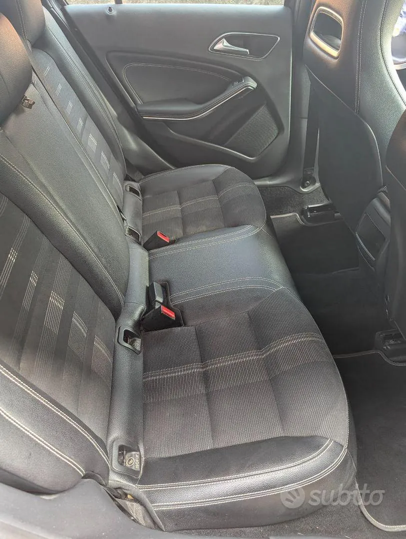 Mercedes-Benz A-Class 2017 photo 4