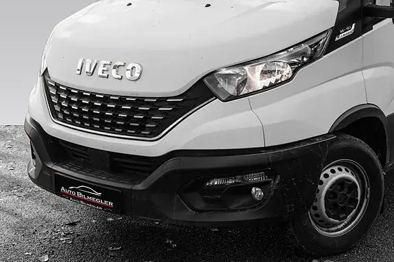 Iveco Daily 2021 photo 3