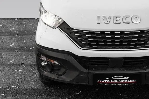 Iveco Daily 2021 photo 4
