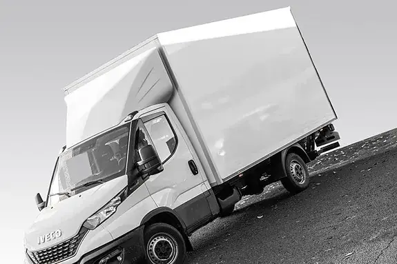 Iveco Daily 2021 photo 2