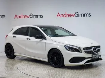 Mercedes-Benz A180 2017 photo 2