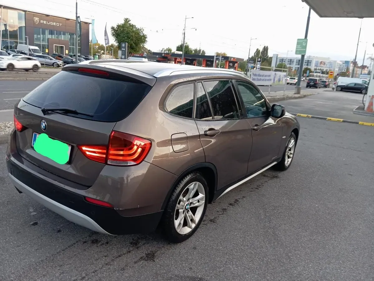 BMW X1 2010 photo 3