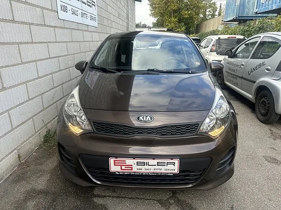 Kia Rio 2016 photo 3