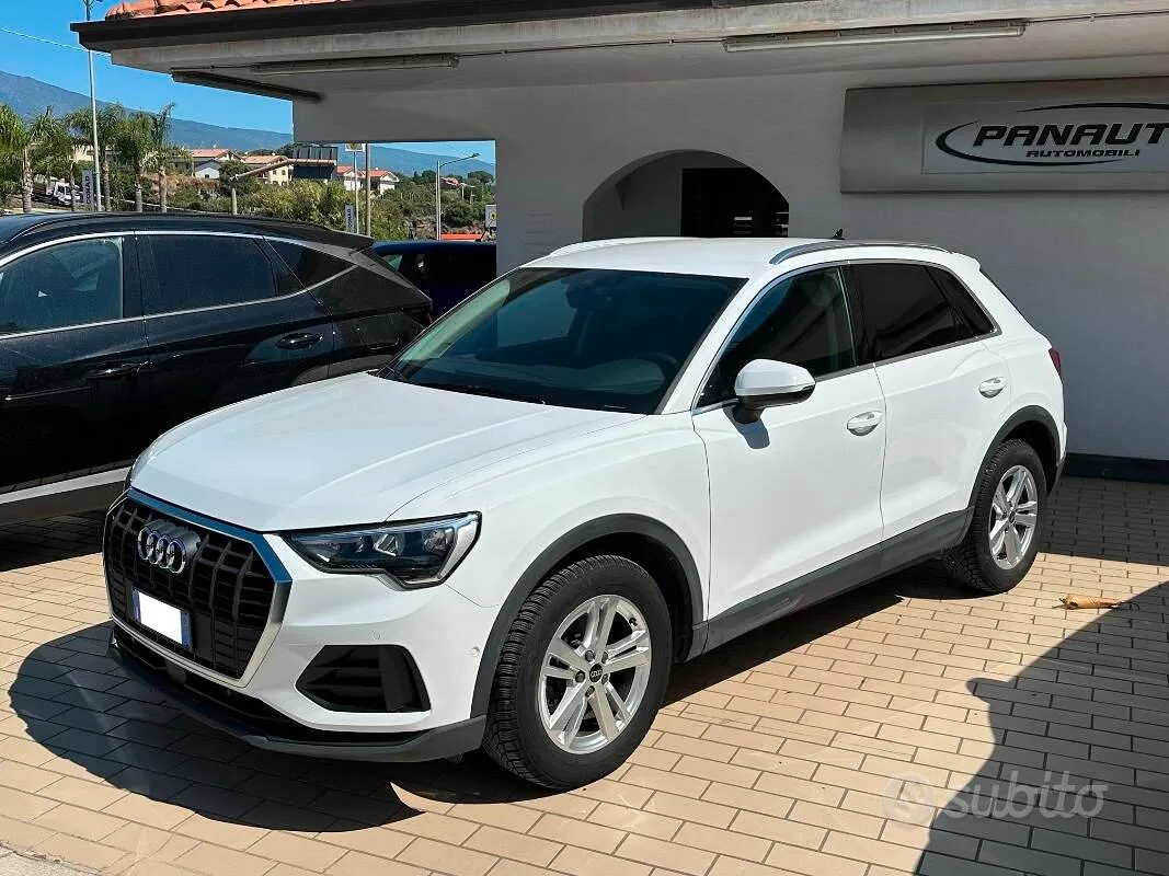 Audi Q3 2022 photo 3