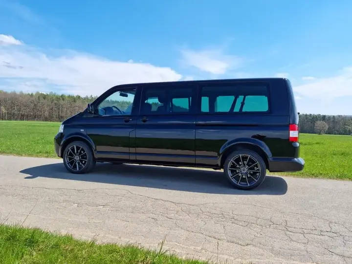 Volkswagen T5 Caravelle