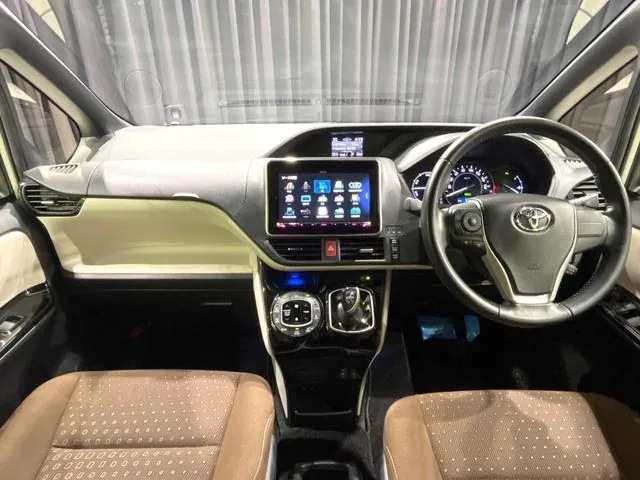 Toyota Corolla Hybrid G 2020 photo 2