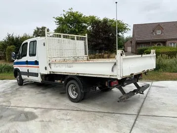 Iveco Daily 2013 photo 3