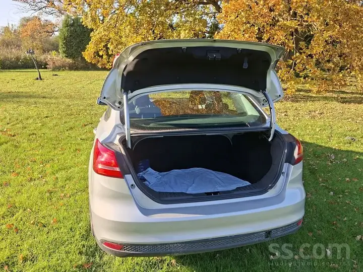 Ford Focus 2015 photo 4