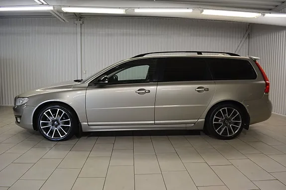 Volvo V70 2016 photo 3
