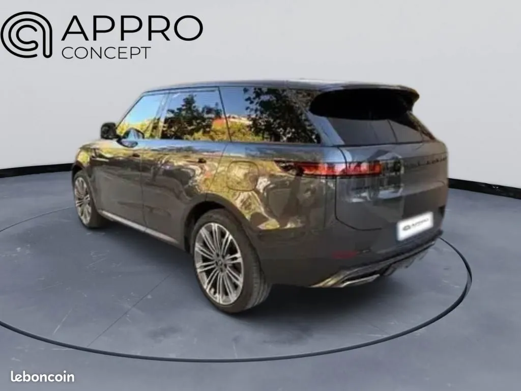 Land Rover Range Rover Sport 2024 photo 2
