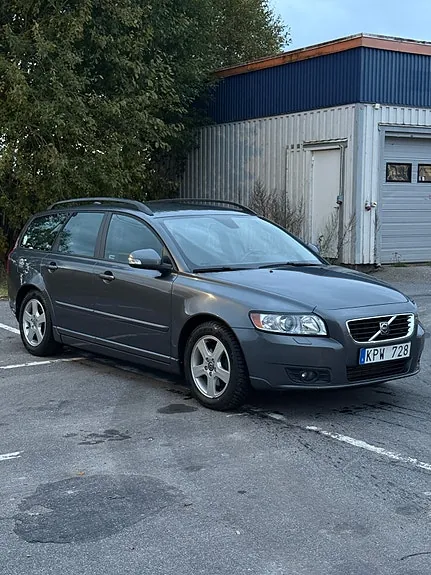 Volvo V50