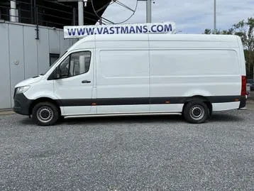 Mercedes-Benz Sprinter 2023 photo 3