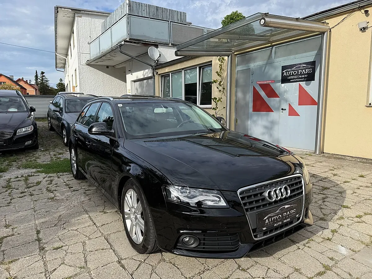 Audi A4 2009 photo 3