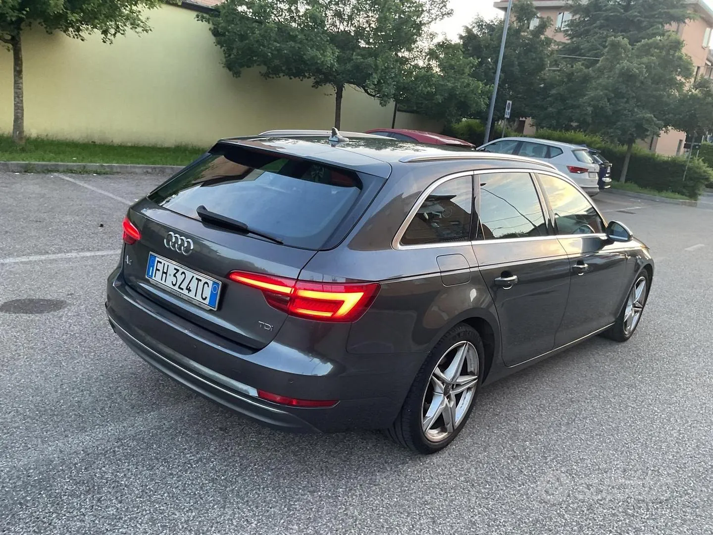 Audi A4 2017 photo 5