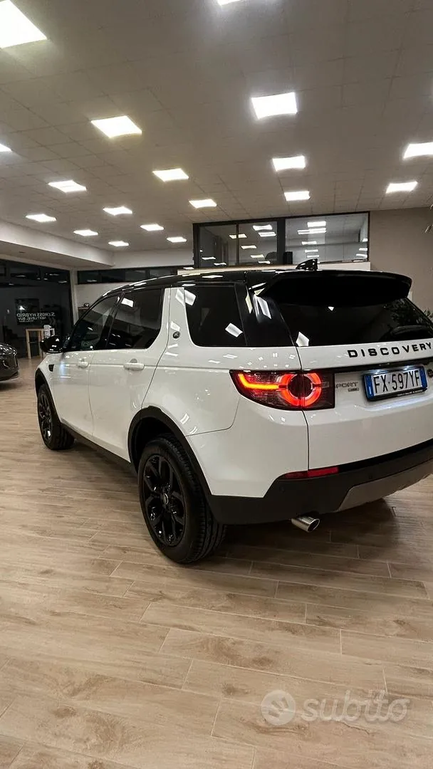 Land Rover Discovery Sport 2019 photo 5