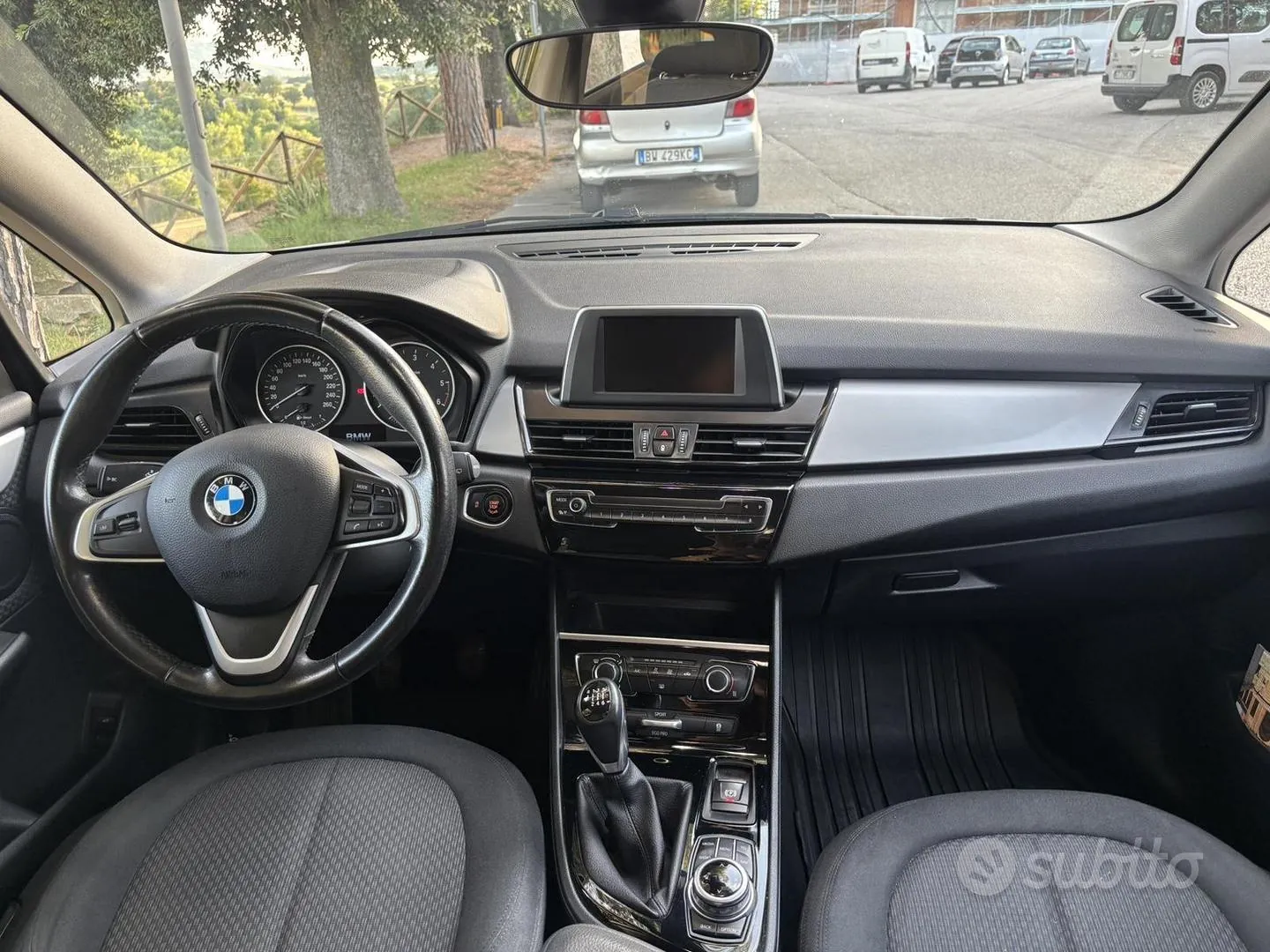 BMW 2 Series Active Tourer 2016 photo 5