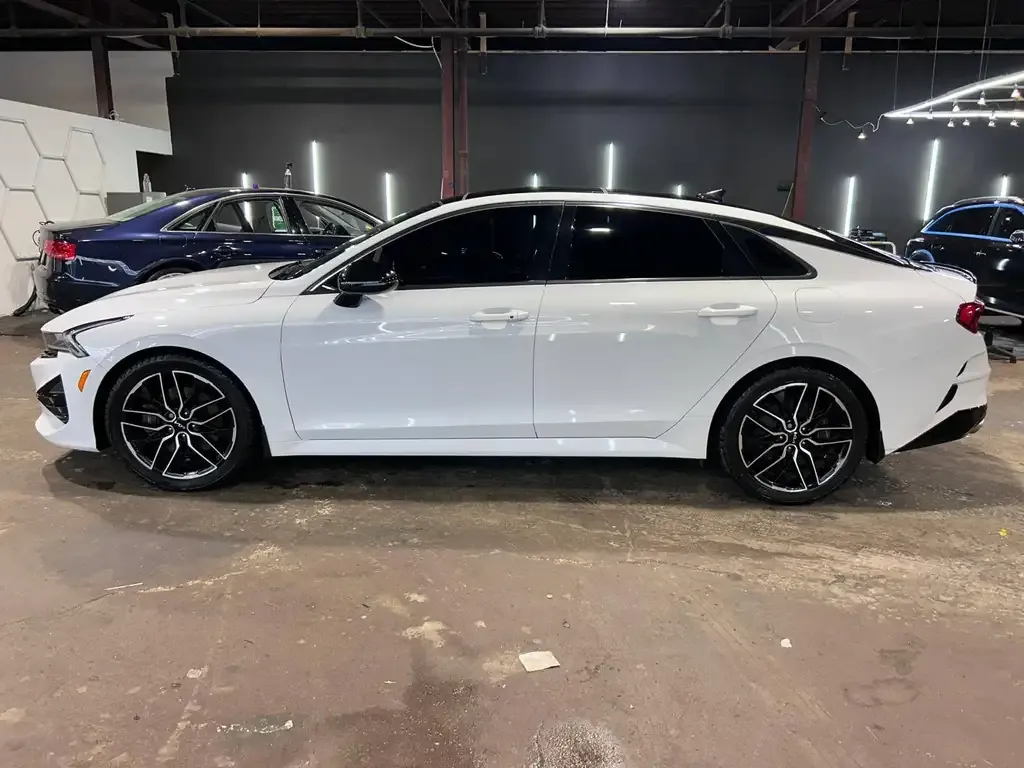 Kia K5 2022 photo 2