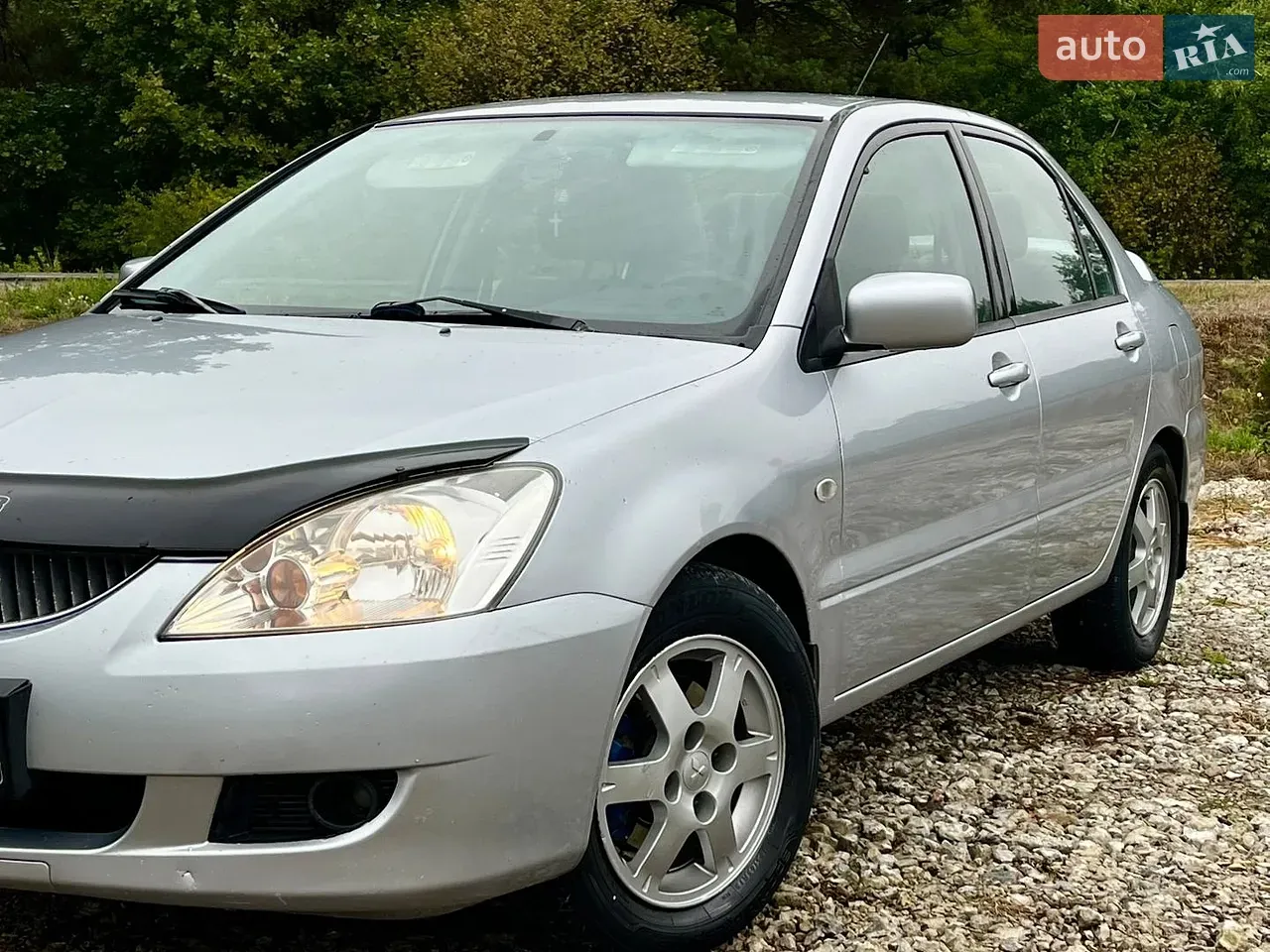 Mitsubishi Lancer 2003 photo 3