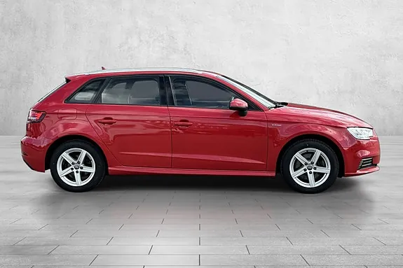 Audi A3 2017 photo 4