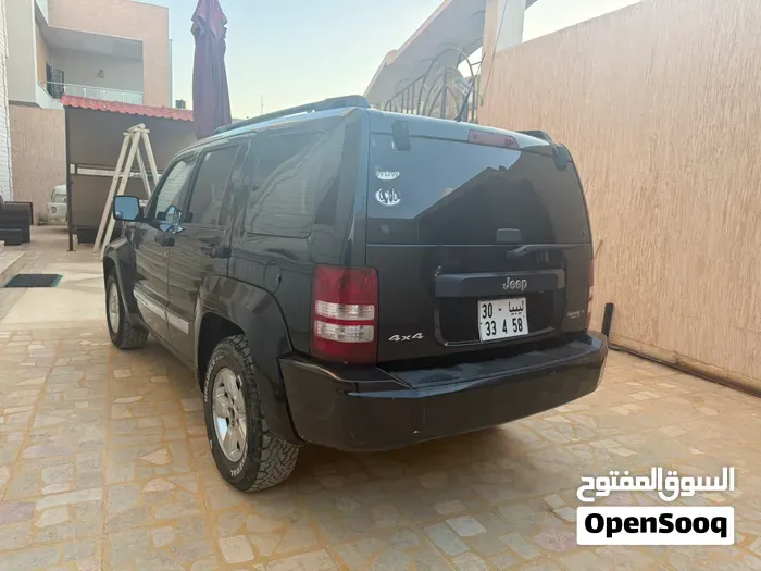Jeep Liberty 2012 photo 3