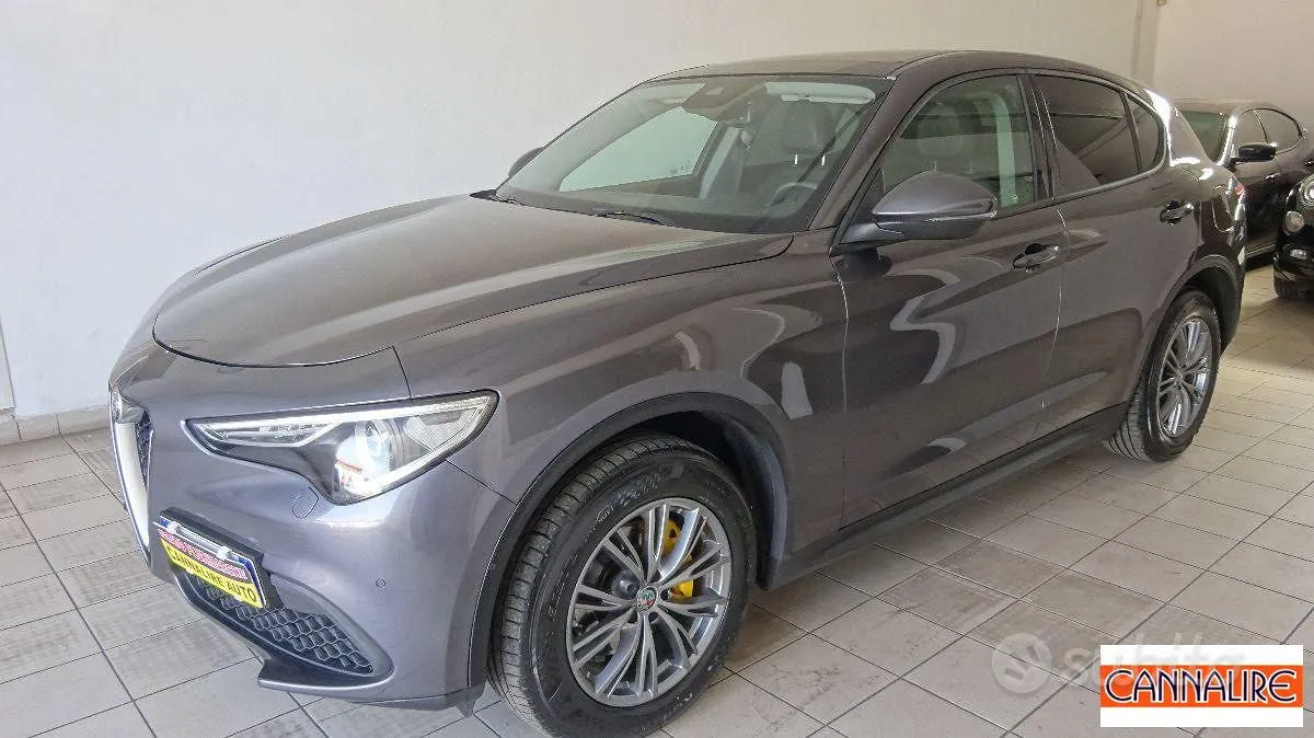 Alfa Romeo Stelvio 2018 photo 3