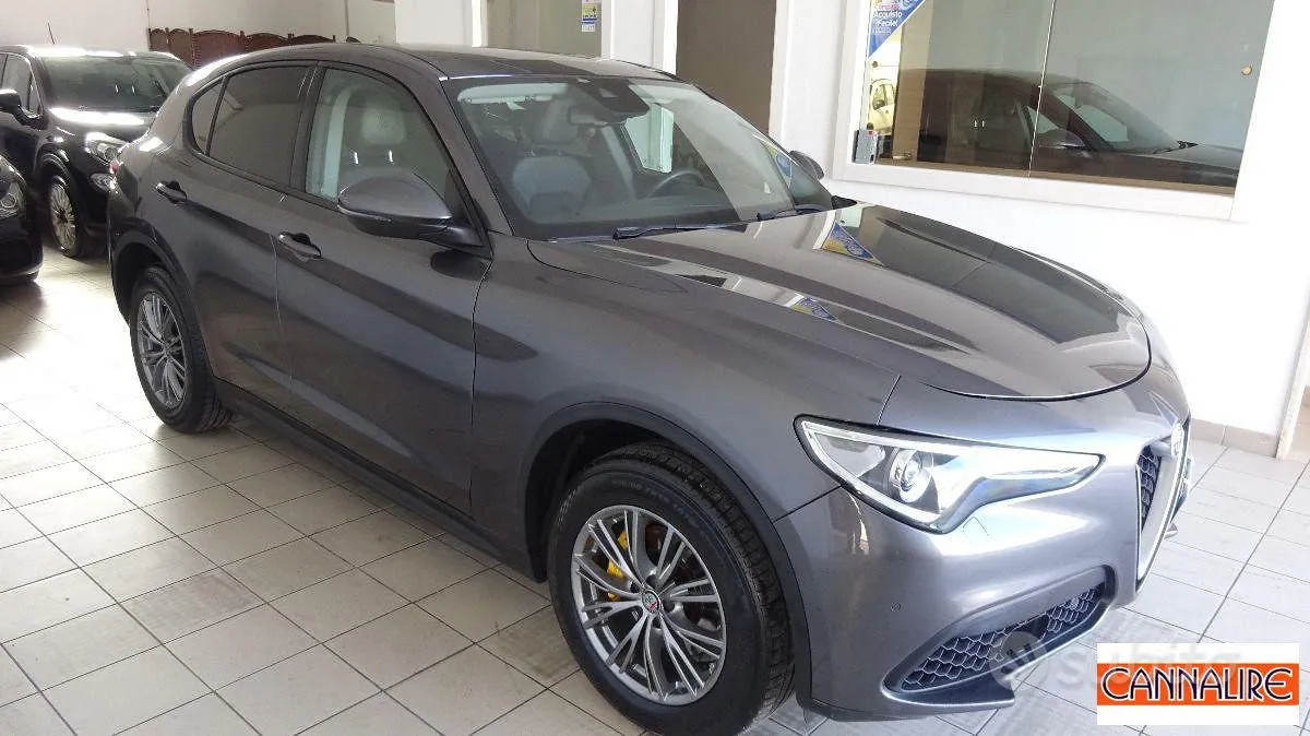 Alfa Romeo Stelvio 2018 photo 4