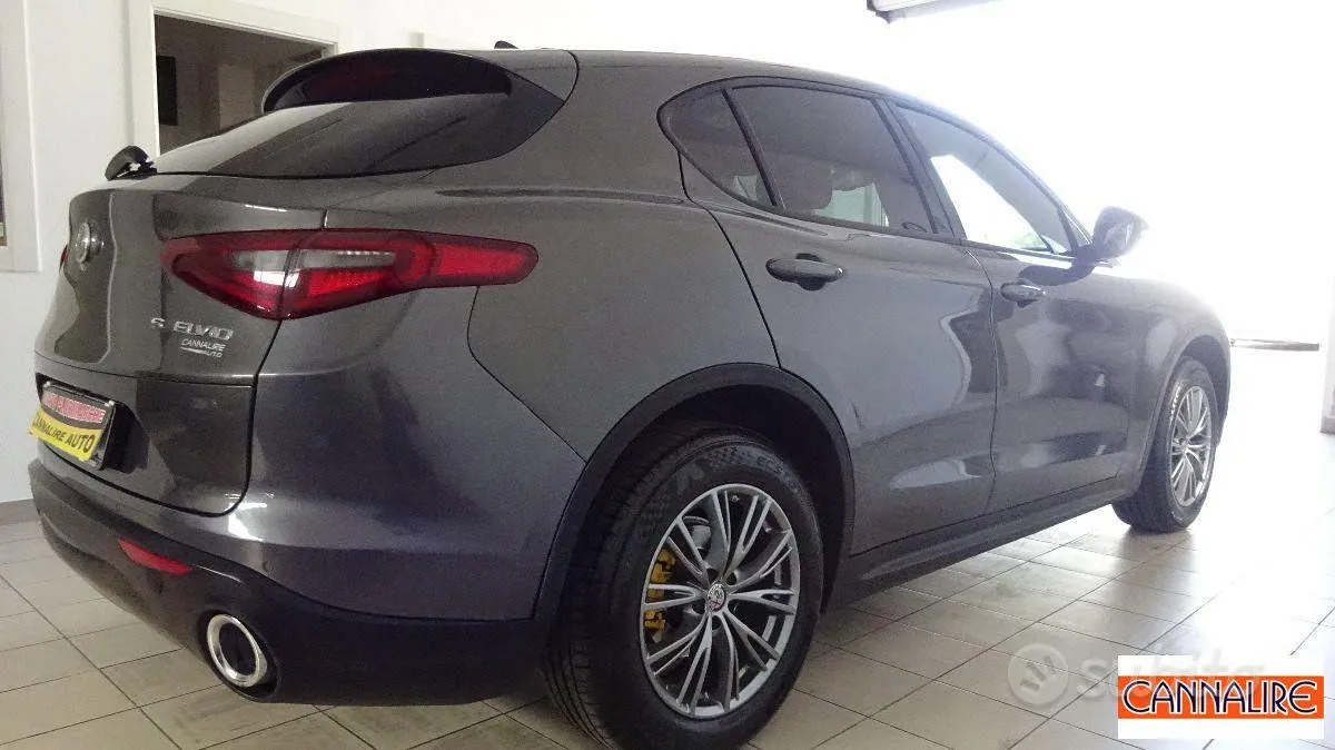 Alfa Romeo Stelvio 2018 photo 5