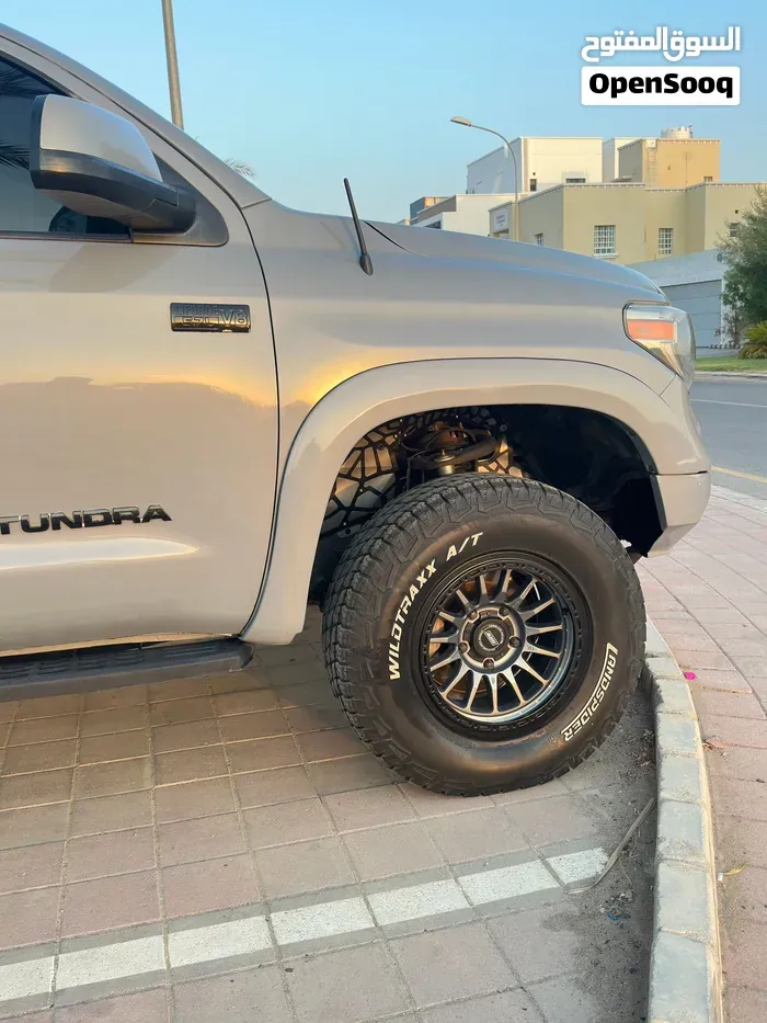 Toyota Tundra 2014 photo 4